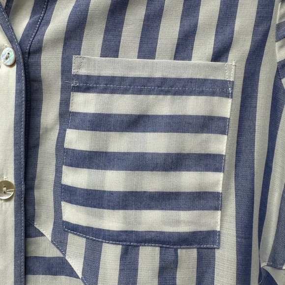 NWT Chico’s UPF 50+ Blue Stripe Tunic Shirt – Size 0 (US 4/6) - Picture 5 of 10